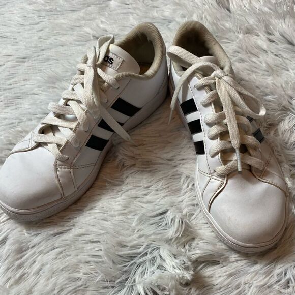 Adidas Baseline Youth Tennis Shoes - Picture 1 of 7